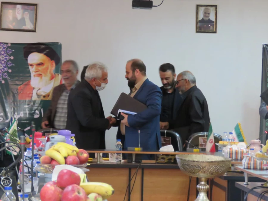 برگزاری جلسه نشست معاون محترم وزیر و رئیس  سازمان سواد آموزی وزارت آموزش و پرورش با کارشناسان نهضت سوادآموزی ادارات آموزش و پرورش شهرستانهای استان تهران در مرکز عترت 6