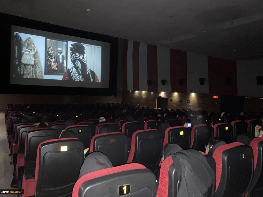 نمایش فیلم سینمایی غریب 3