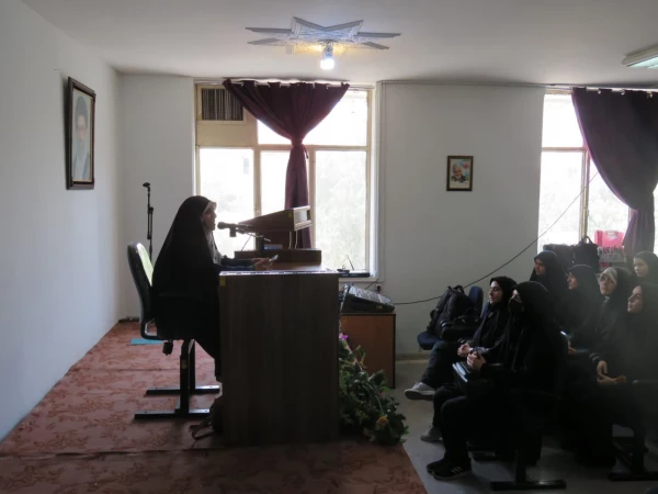 بازدید گروه مربیان ارشد معاونت پرورشی وزارت آموزش و پرورش به مناسبت دهه کرامت با دانشجویان امور تربیتی ورودی 1401 3