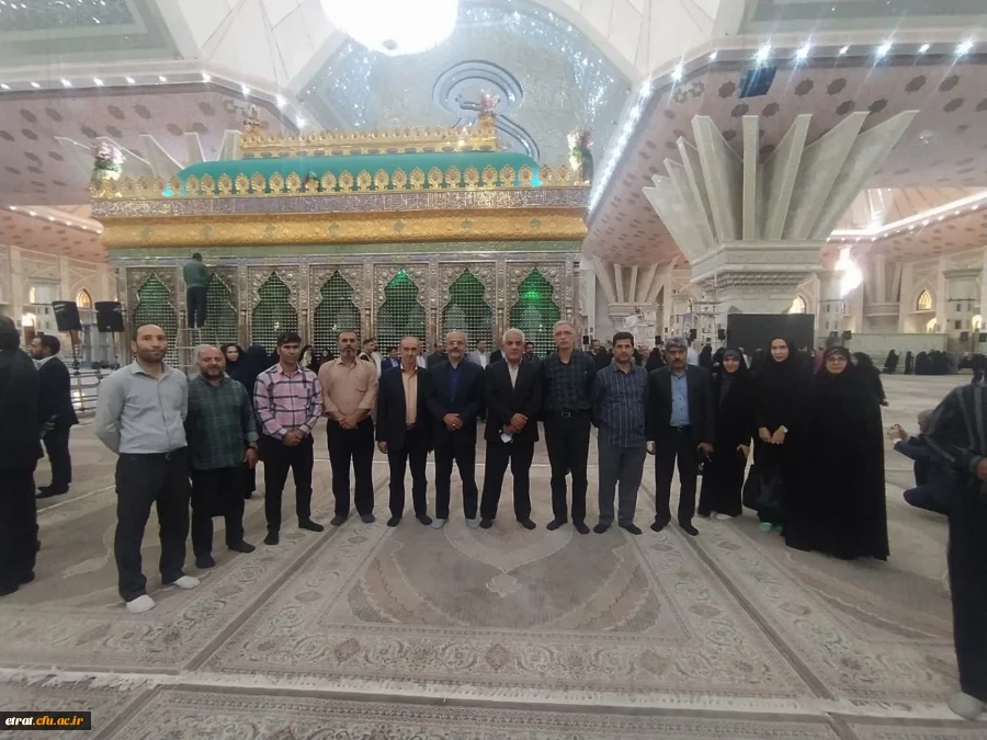 تجدید بیعت دانشجویان و کارکنان دانشگاه فرهنگیان استان تهران با آرمان های حضرت امام خمینی(ره) حرم مطهر بنیان گذار جمهوری اسلامی ایران سه شنبه؛ ۹ خرداد ۱۴۰۲ 4