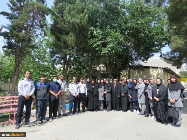 مانور آتش نشانی با حضور مسئول آموزش سازمان آتش نشانی 2