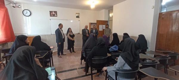 برگزاری اولین پودمان دوره های توانمند سازی معلمان آموزش ابتدایی 6