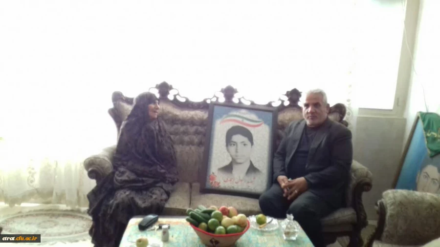 دیدار با خانواده شهیدان به مناسبت پاسداشت هفته دفاع مقدس  4