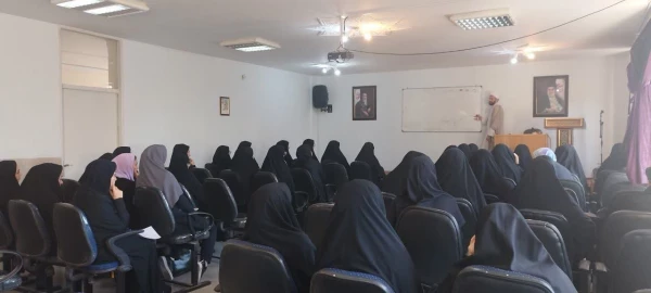 برگزاری نشست آشنایی با ضرورت دوره مبانی اندیشه اسلامی (طرح ولایت)  2