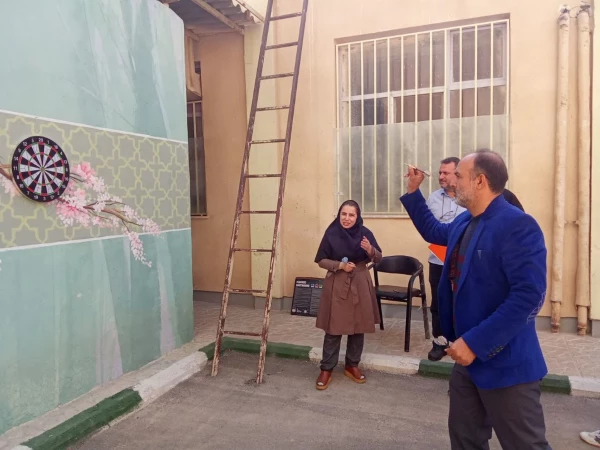 به مناسبت هفته تربیت بدنی، مسابقه دارت ویژه اساتید روز چهارشنبه مورخ ۱۴۰۲/۰۸/۲۴ در مرکز عترت برگزار گردید.
 4