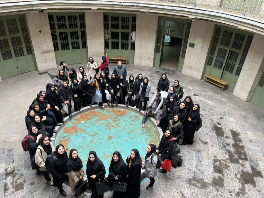 بازدید دانشجو معلمان مرکز عترت از موزه عبرت 7