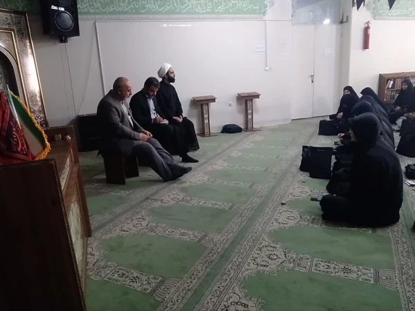 برگزاری جلسه پرسش و پاسخ آقای دکتر اولی، دکتر یزدانی و دکتر مقدمی فر با دانشجویان 3