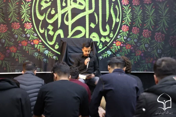 حضور دانشجو معلمان مرکز عترت  در مراسم هیئت جامع دانشگاه فرهنگیان استان تهران 
 2