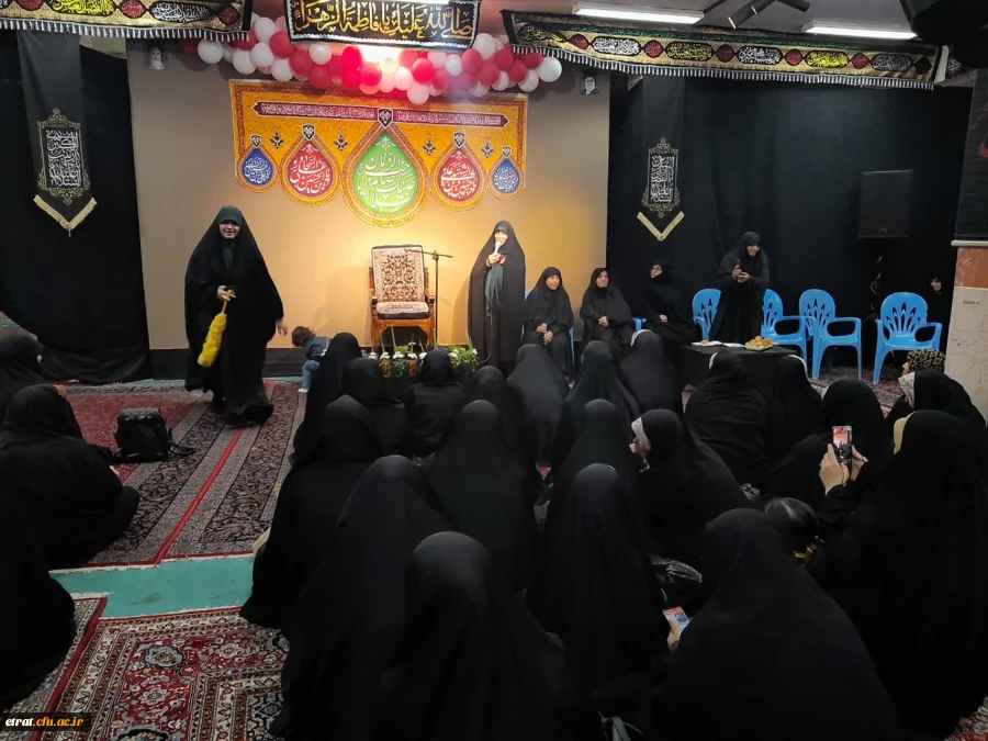 حضور مادر دانشجو معلم شهیده فائزه رحیمی در حرم مطهر شهدای گمنام شهرک واوان  5