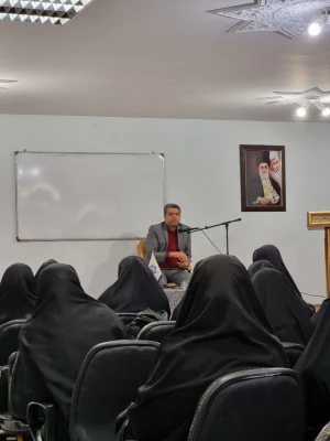 نشست هفته امور تربیتی و تربیت اسلامی با حضور معاون پرورشی و فرهنگی اداره کل آموزش و پرورش شهرستان های استان تهران جناب آقای دکتر  سعید دهنوی 5