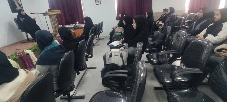 برگزاری کارگاه ابعاد کاربردی ارزشیابی توصیفی در دوره اول دبستان 3