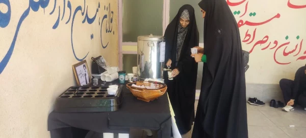 برگزاری ایستگاه صلواتی به مناسبت سالروز درگذشت بنیان گذار جمهوری اسلامی ایران حضرت امام خمینی (ره) 2