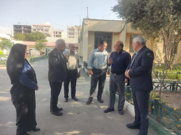حضور رئیس شورای شهر اسلامشهر و مسئولان زیبا سازی شهرستان در مرکز  3
