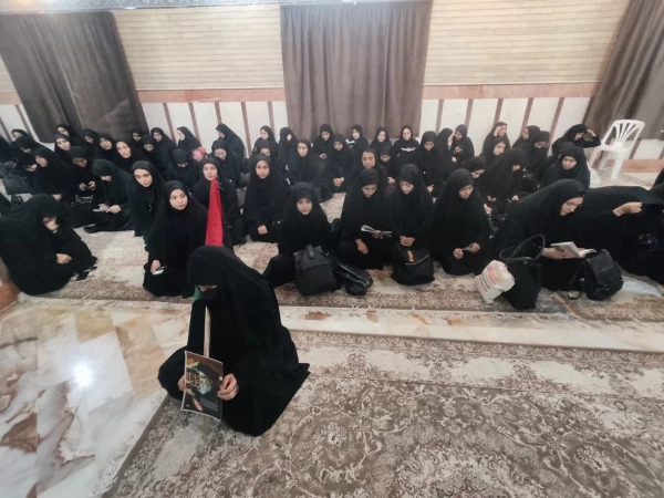 برگزاری راهپیمایی به مناسبت شهادت مجاهد مبارز سید حسن نصرالله از مرکز عترت   
 2