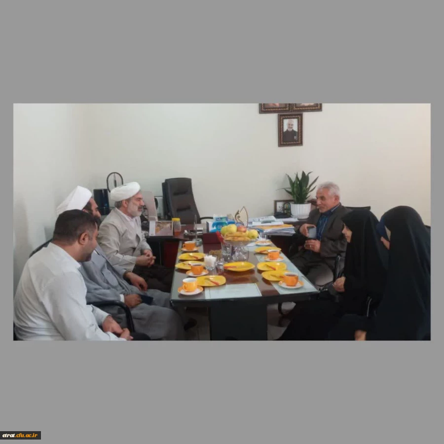 حضور حجت الاسلام والمسلمین مستقیمان مسئول دفتر مقام معظم رهبری در مرکز عترت 2