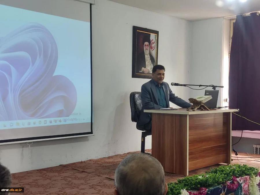 نشست صمیمانه رئیس مدیریت امور پردیس های استان تهران با  اساتید،کارکنان و دانشجویان مرکز عترت 2