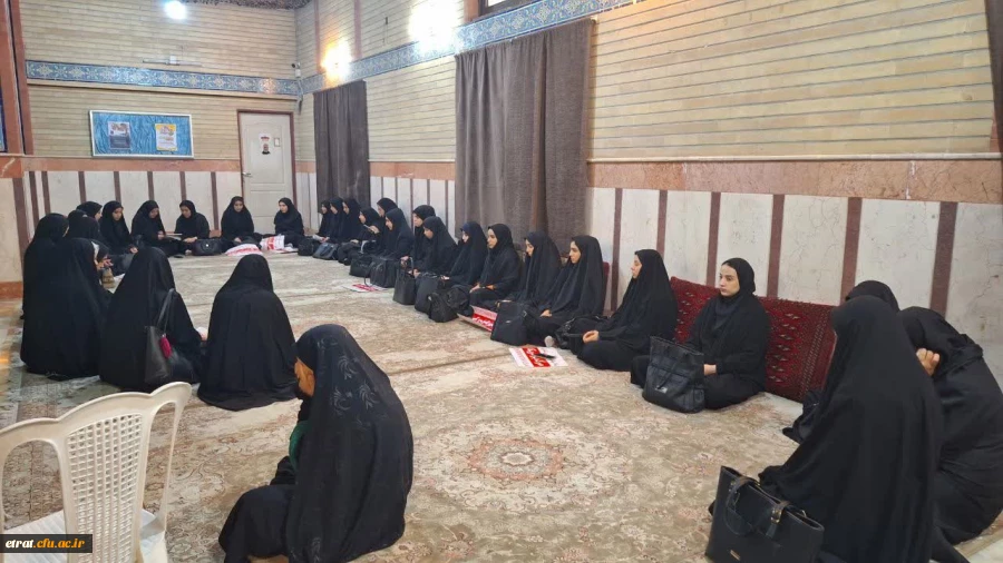 حضور دانشجو معلمان مرکز عترت روز مبارزه با استکبار جهانی در حرم شهدای گمنام  4