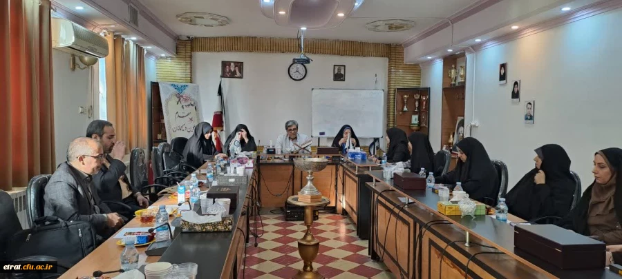 بازدید کارشناسان دانشگاه فرهنگیان استان تهران آقای دکتر طباطبایی و خانم یوسفی از مرکز عترت
 2