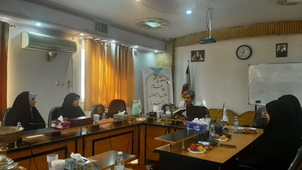 بازدید کارشناسان دانشگاه فرهنگیان استان تهران آقای دکتر طباطبایی و خانم یوسفی از مرکز عترت
 2